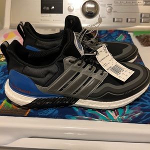 NWT Adidas Ultraboost Limited Release NASA Edition mens 9